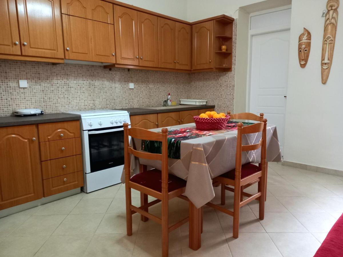 纳弗帕克托斯Pel House公寓 外观 照片